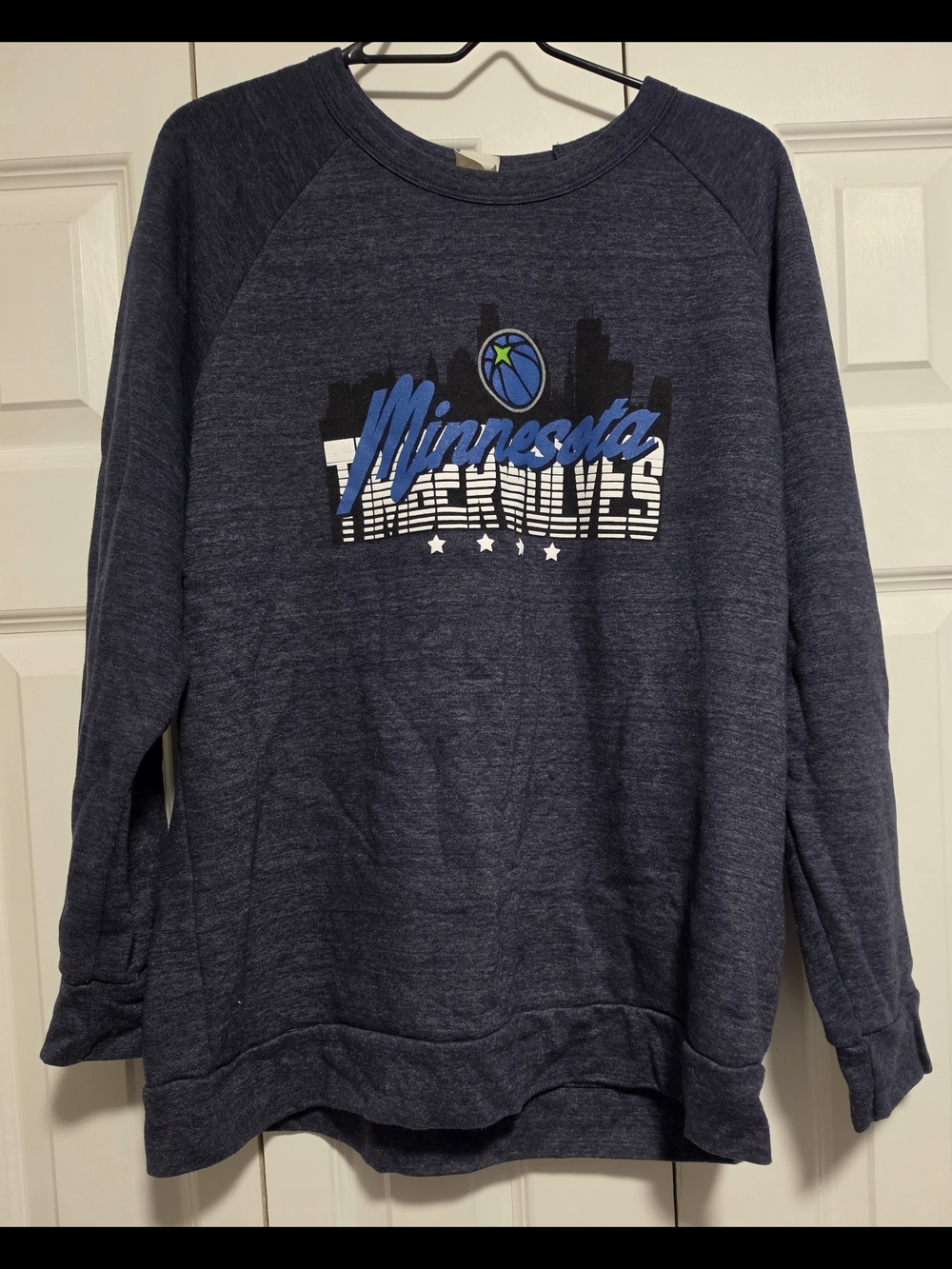 Minnesota Timberwolves Women's Navy Pullover Crewneck Sweatshirt